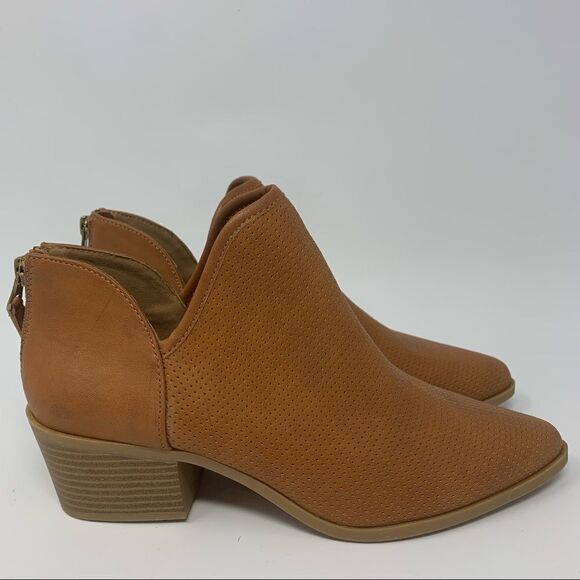 Style & Co Vincie Bootie - Picture 2 of 10